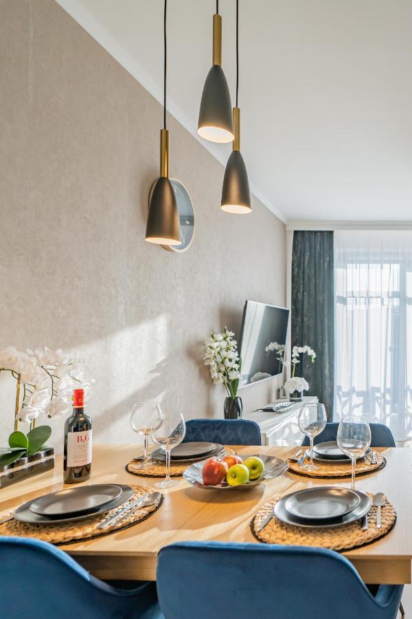 Apartment 24H With Free Garage And Ac Jagielly 5 Wrocław Exterior foto