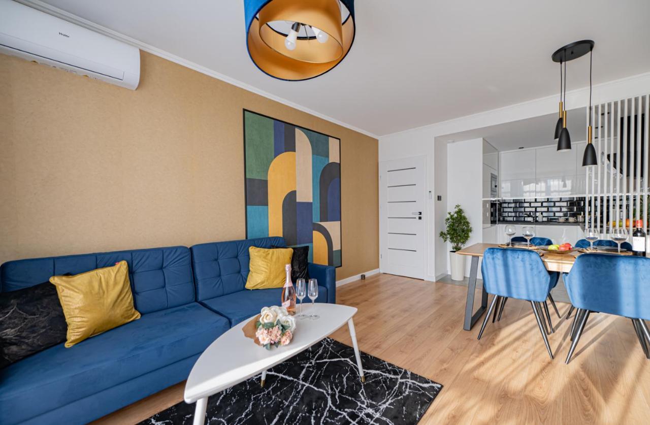 Apartment 24H With Free Garage And Ac Jagielly 5 Wrocław Exterior foto